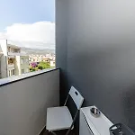아파트 New For 2, Free Private Garage Spot, Wi-fi, 200 M From Mall Of